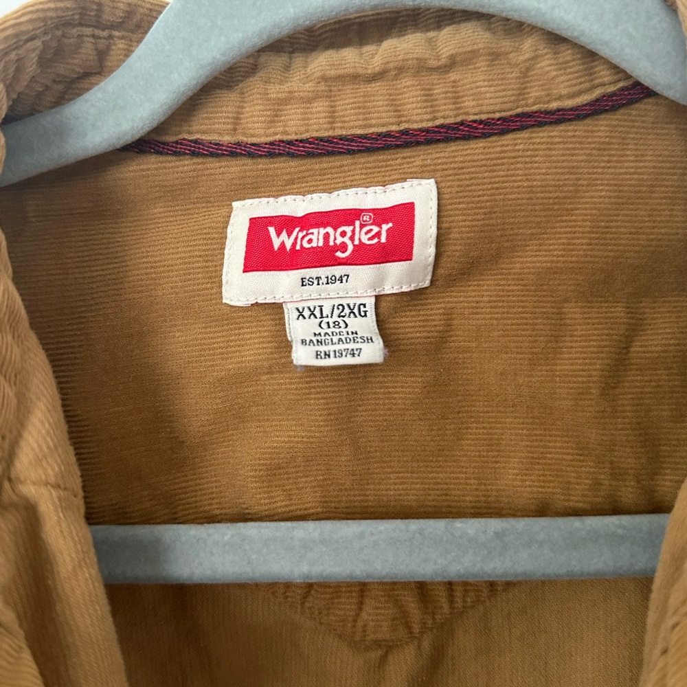 Wrangler boys Bronze Button-Up Shirt Courduroy - Picture 2 of 4